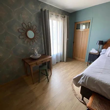 לינה וארוחת בוקר Celine Et Olivier