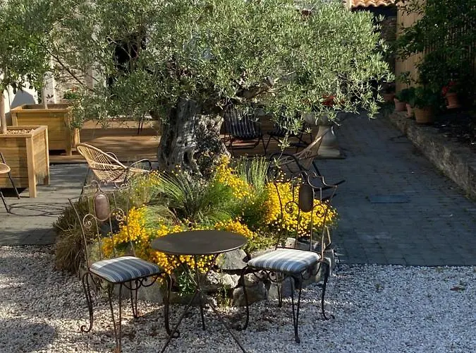 Céline Et Olivier 3*