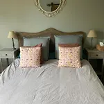 Celine Et Olivier Bed & Breakfast