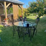Celine Et Olivier Bed & Breakfast 3*