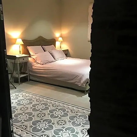 Céline Et Olivier Bed & Breakfast
