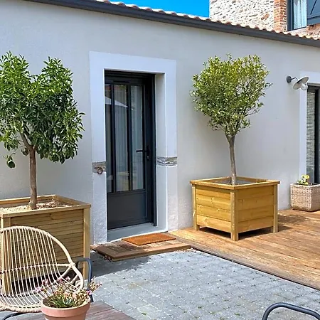 Céline Et Olivier 3*